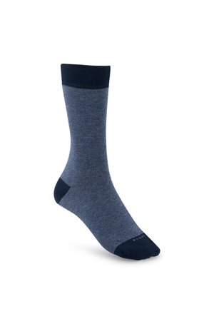 Ein einzelner Mid-Calf-Socken in meliertem Grau mit dunkelblauem Bündchen, Ferse und Spitze, dargestellt auf weißem Hintergrund.