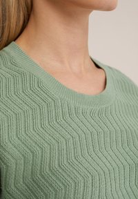 WE Fashion Stickad tröja - light green