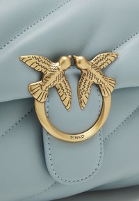 Pinko LOVE PUFF CLASSIC - Schoudertas - light blue