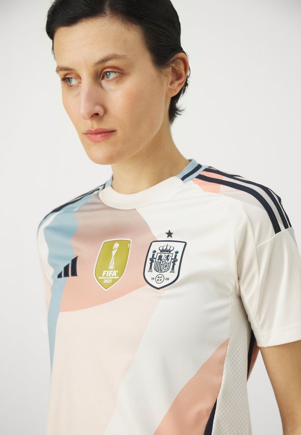 SPAIN   - Sports T-shirt3