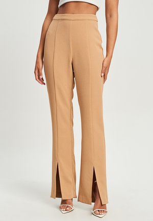 TUSSAH FAE SPLIT  - Stoffhose - tan