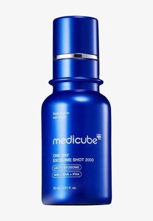 ONE DAY EXOSOME SHOT PORE AMPOULE 2000 - Serum - -