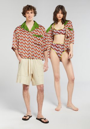 Terranova UNISEX A FANTASIA ALL OVER TRNPOPLAB - Camicia - rosso