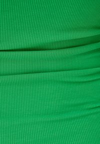 Bershka Fodralklänning - green