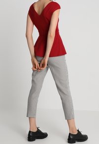 mint&berry Camiseta estampada - pink