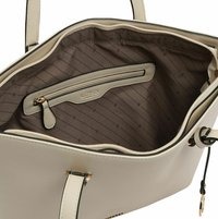 Borsa tote in pelle beige con tasca interna con cerniera. Fodera in tessuto marrone con sottili righe diagonali. Accessori in metallo dorato.