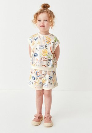 SET - Shorts - white
