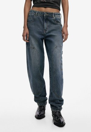 DISTRESSED BOYFRIEND  - Jeans Tapered Fit - blue