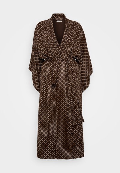 Brown kimono-style robe with a geometric light brown pattern, wrap design, wide sleeves, and a matching tie belt. Made from a soft fabric.