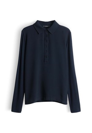 Navyblauw poloshirt met lange mouwen, een kraag en een knoopsluiting met vijf knopen.