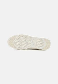 Jack & Jones JFWDANG COMBO - Baskets basses - bright white/red/dahlia