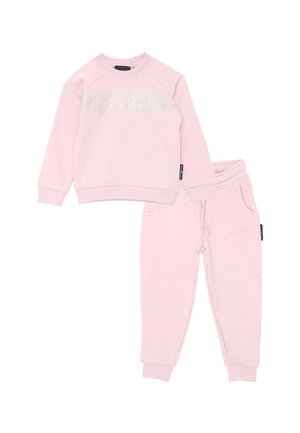 Felpa di cotone rosa con un design testuale glitterato sul davanti, abbinata a pantaloni jogger coordinati con vita elasticizzata.