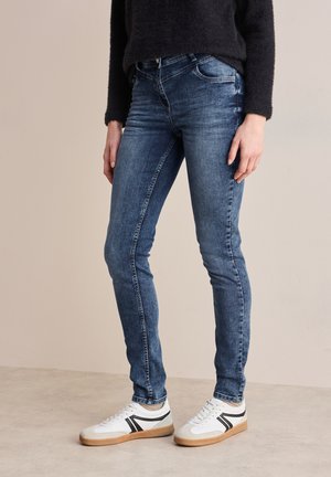 STYLE VICKY MIDI - Slim fit jeans - blau