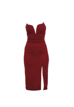 Ärmelloses, tiefrotes Bodycon-Kleid mit tiefem Ausschnitt und einem hohen Schlitz auf der rechten Seite.