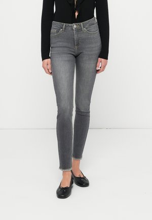 ONLBLUSH - Džínsy skinny fit - grey denim