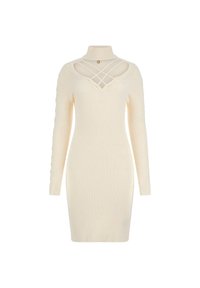 Robe crème côtelée avec un col haut, des manches longues et une découpe croisée au niveau de la poitrine, avec des accents texturés aux épaules.