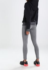 Under Armour Luvtröja - black