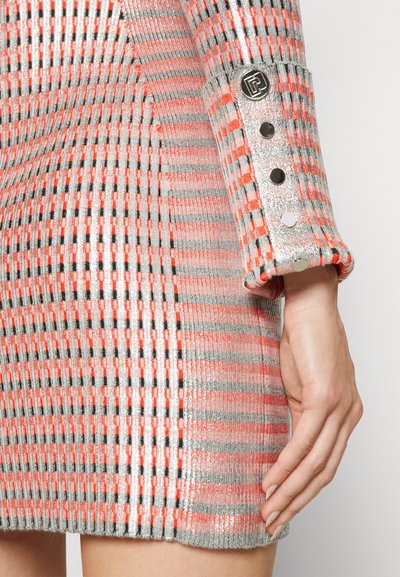 Rabanne ROBE - Robe pull - light red