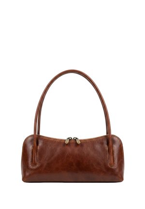 Sac à main en cuir marron avec deux poignées et une fermeture éclair sur le dessus, présenté sur fond blanc.
