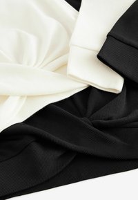 Next FRONT KNOT 2 PACK.  - REGULAR FIT - Langærmet T-shirt - black white