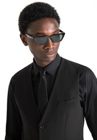 Antony Morato SLIM FIT WAISTCOAT  - Prsluk za odijelo - black