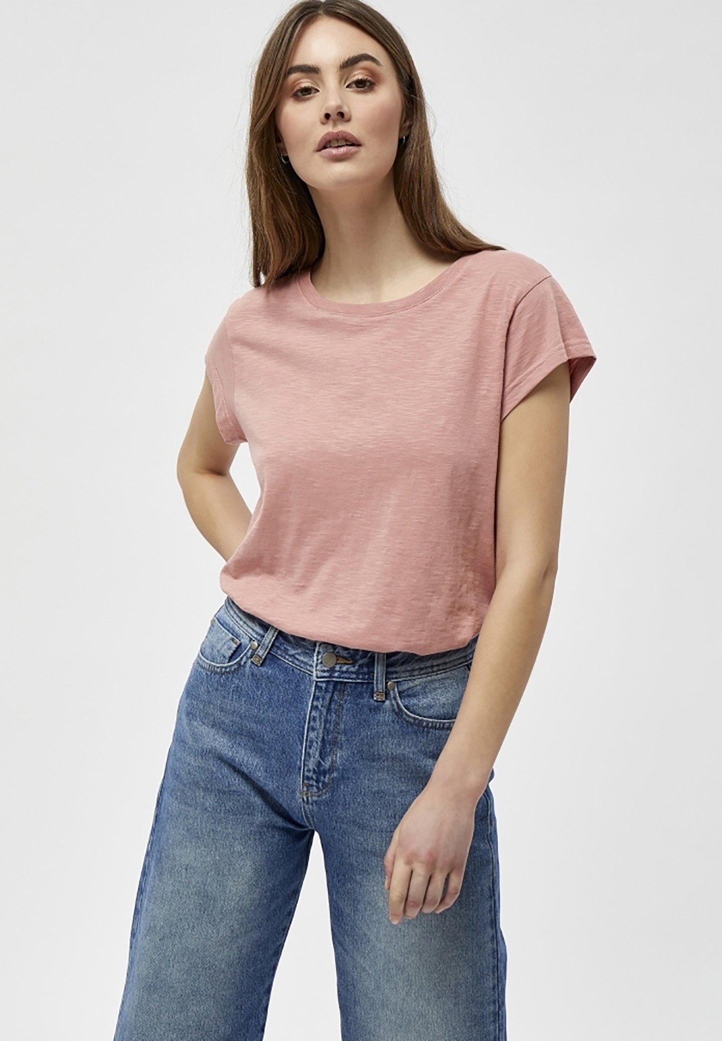 Damen LETI - T-Shirt basic Damen LETI - T-Shirt basic