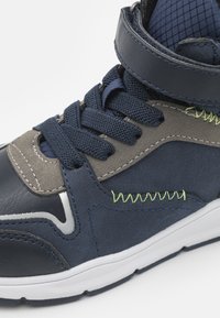 Friboo Aukšto profilio sportbačiai - dark blue