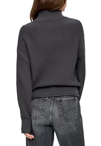 QS IM LOOSE FIT - Strickpullover - dunkelgrau