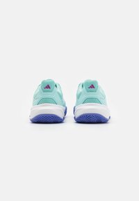 adidas Performance COURTJAM CONTROL - Tenisice za sve terene - light blue