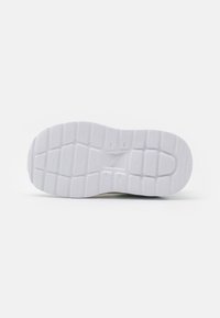 Puma ANZARUN LITE - Sportcipő - dewdrop/chamomile/white