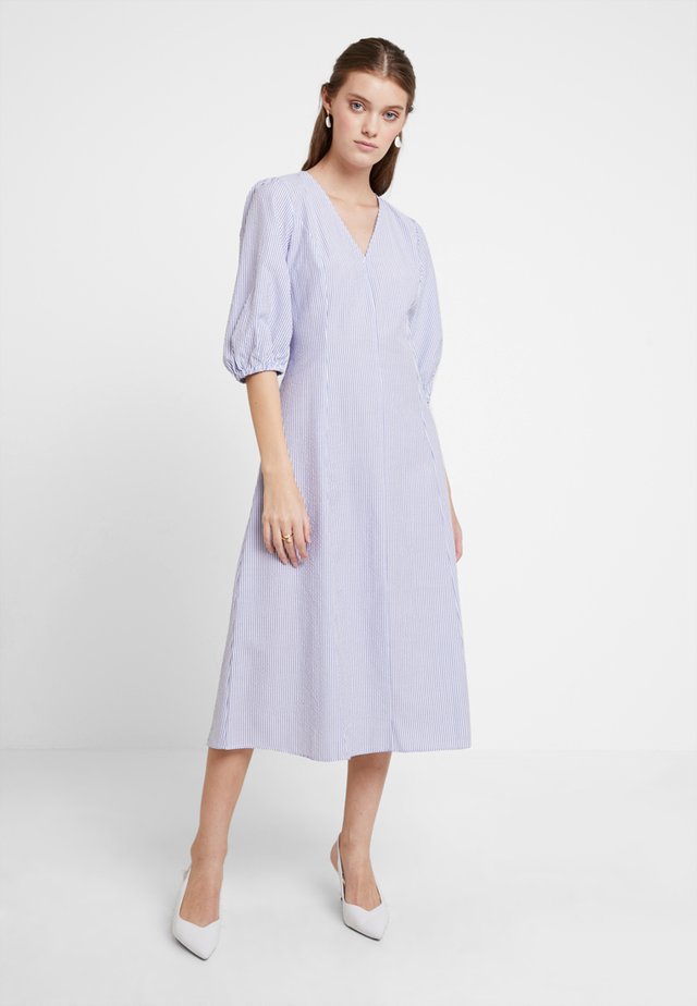 Freizeitkleid - white/light blue