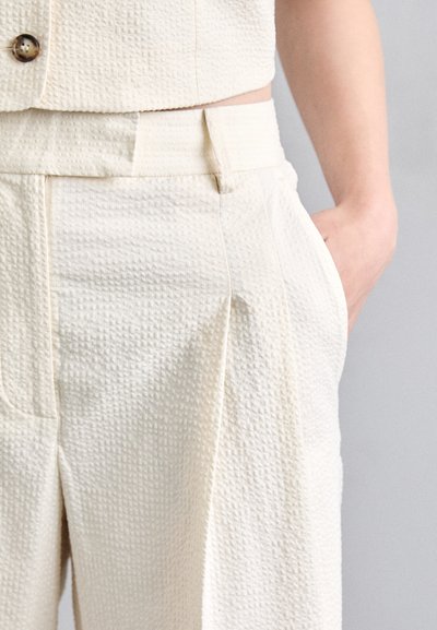 By Malene Birger CYMBARIA - Trousers - soft white