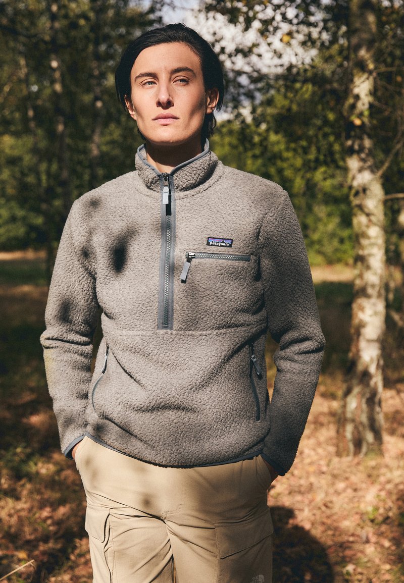 Patagonia RETRO MARSUPIAL - Felpa in pile - salt grey/light plume grey