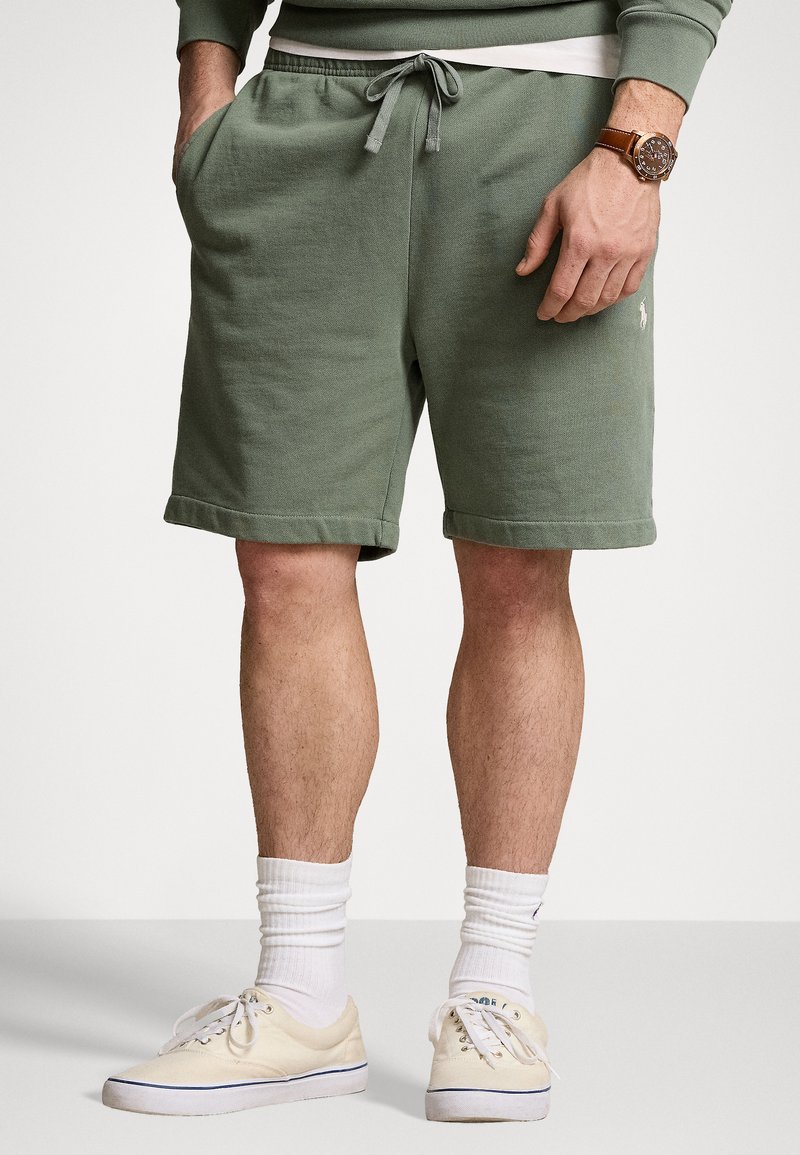 Polo Ralph Lauren - 16.5 CM LOOPBACK FLEECE SHORT - Verryttelyhousut - cargo green, Suurenna