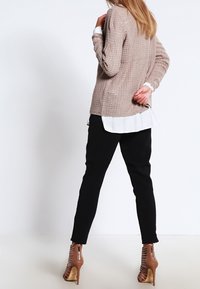 ONLY Neule - taupe