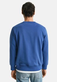 GANT SHIELD C NECK - Felpa - rich blue