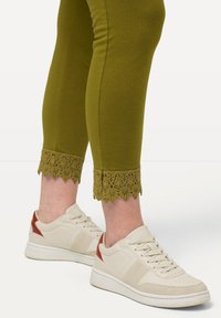 Ulla Popken 7/8 - Legging (type pantalon) - olive