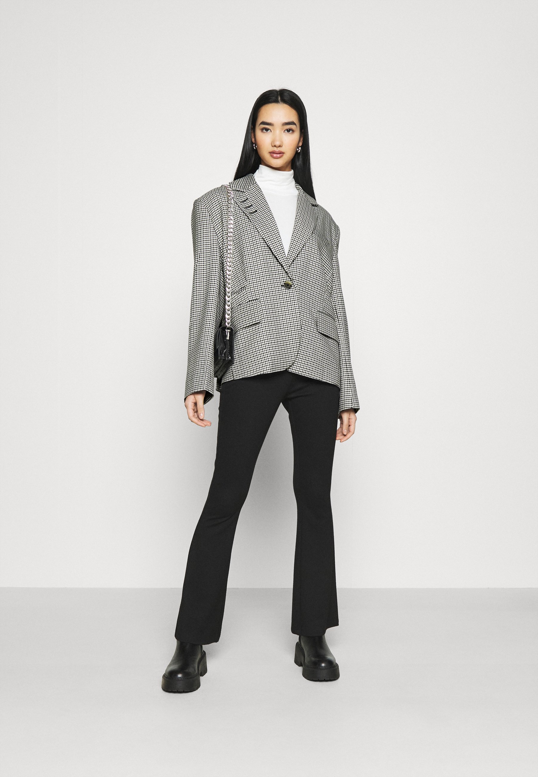 Weekday siri blazer Clearance