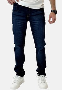 INDICODE JEANS Vaqueros rectos - schwarz