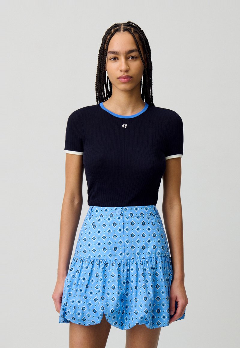 Claudie Pierlot - SUNEBIS - Falda de globo - print bleu fonce, Ampliar