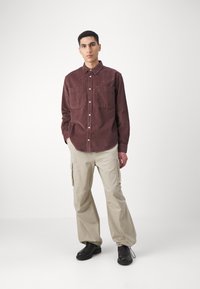 Only & Sons ONSALP - Shirt - peppercorn