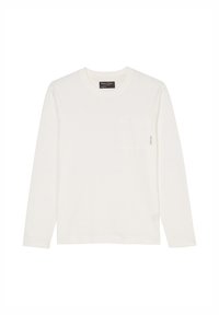 Langärmliges weißes T-Shirt aus Baumwolle mit rundem Ausschnitt, einer Brusttasche und einem kleinen Markenetikett an der Seite.