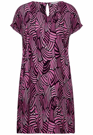 Fioletowa bluzka z liściastym wzorem w różowym i białym kolorze. Posiada dekolt w kształcie łezki oraz krótkie rękawy, wykonana z miękkiego, lekkiego materiału.