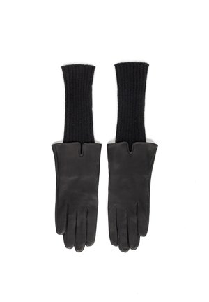 - Rękawiczki pięciopalcowe