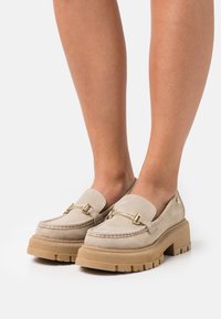 Copenhagen Shoes Slip-ins - beige