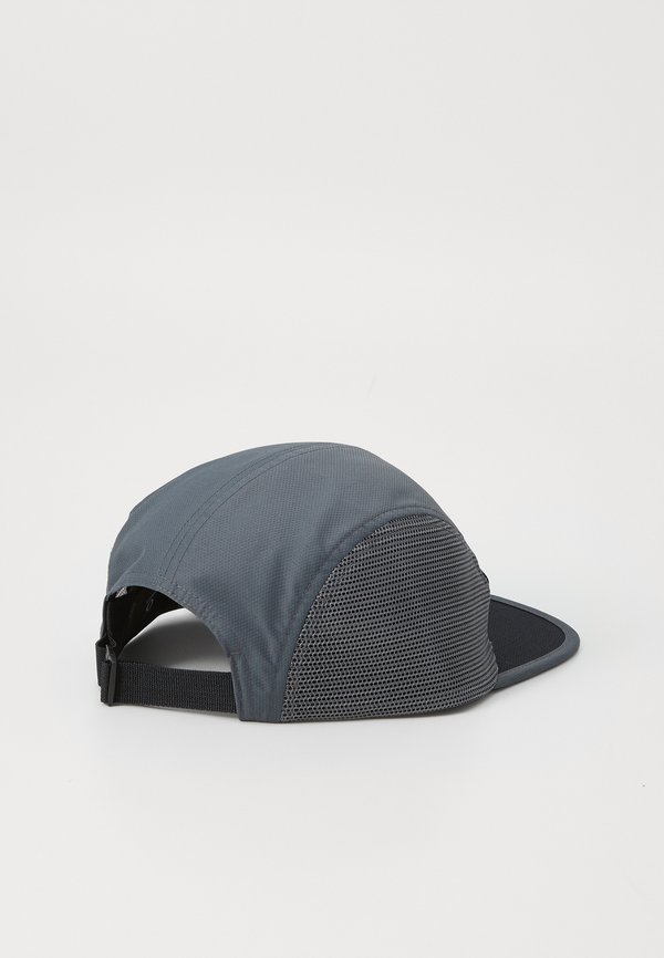 LATITUDE ARC UNISEX - Cap3