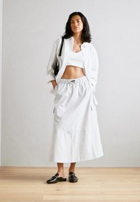 Ecoalf SKIRT WOMAN - A-vonalú szoknya - light grey