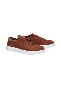 HEYDUDE PAUL PRO CLASSIC - SLIP-ON SCHUHE - Stringate sportive - cognac