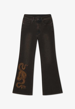 Ed Hardy, WOMENS TWISTED SERPENT FLARED VINTAGE WASHED JEANS - Jean flare - black