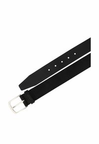 Zwarte leren riem met een gladde afwerking, zilveren metalen gesp en vijf gaatjes voor aanpassing. Heeft een taps toelopende punt en een slank ontwerp.